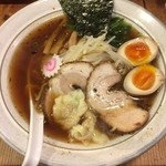 汐屋 まる長 - 特製醤油そば（大盛）