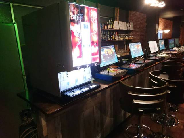 寝ころべるバーgeebee 大阪心斎橋店 ジービー なんば 大阪メトロ その他 食べログ