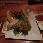 森の賢者 - 島素材の天ぷら盛り合せ