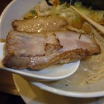 麺屋 奥右衛門 - 28.4.6このチャーシューもなかなか