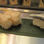 寿司 魚がし日本一 - 石垣貝、コハダ