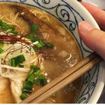 カシムラ - 魚介のアラを蒸し焼き、じっくりダシをとるから臭みがない