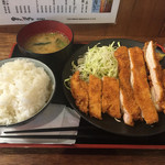 串かつ でんがな - ジャンボチキンカツ定食