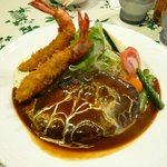 洋食屋ゆうき - ハンバーグ＆海老フライ