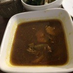 ナチュラ - カレーはさらさら。スープ状