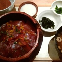 いぶき 東京駅 TEKKO avenue - ランチ　漬け鮪丼