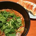 万豚記 目黒権之助坂店 - 