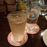 ホワイトラベル - デュワーズ ホワイトラベルのハイボール