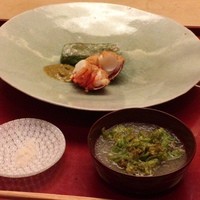 本湖月 - 伊勢海老 よもぎ豆腐