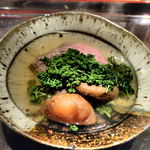 日本料理 晴山 - 宮崎牛肩ロース
      花山椒