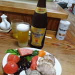 なにや - プレモルとアテ、スイカ、明太子入り：3月です