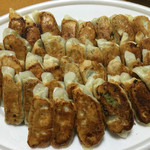 餃子の店 江戸久 - (2016-4-8)  焼餃子(4人前)