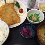 Thizukicchimmakanaiya - ジャンボアジフライ定食