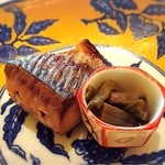 一心鮨 光洋 - サワラ、イタドリ
