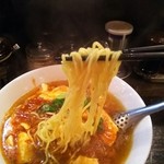 漢 - 麻婆らーめんの麺