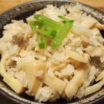 レストラン ママ - 煮魚定食<限定10食> 1200円 の筍と鶏肉の炊込みご飯