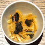 レストラン ママ - 煮魚定食<限定10食> 1200円 のもやしのナムル 海苔添え
