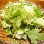 レストラン ママ - 煮魚定食<限定10食> 1200円 のサラダ