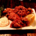 Balans Soho Society - Chicken Thrice-Fried with shichimi mayonnaise (6.5ポンド）。どうみてもビールのお供、鶏の唐揚げにしか見えませんが、まさしくその通り（汗）。