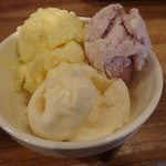 おきなわポークビレッジ - アイスも美味しかった　どちらかの農場製だそうです