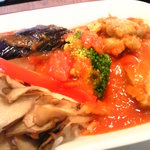 ぽっぽのカレーライス（サラダ付）700円