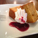 ぽっぽ五頭 - いちじくのカステラ（めっちゃおいしい）