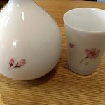 うなぎ亭 友栄 - 桜の酒器