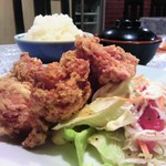 シェフ - からあげ定食：900円