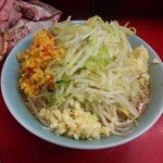 ラーメン二郎 中山駅前店 - 小ラーメン／麺少な目／ニンニクマシ／灼熱