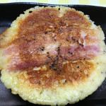 米粉パン トゥット - 表面がカリカリの「チーズお焼き」