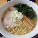 中華そば 七郎 - しお中華 700円 あおさ入り