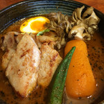 らっきょ＆Star - 厚切り豚ロースの西京味噌焼きと春野菜のスープカレー
