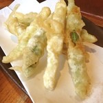 横浜商店 - アマドコロなる山菜の天ぷら。