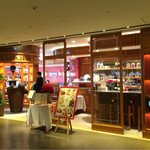 レ ロジェ エギュスキロール - 銀座三越の１２階にあります