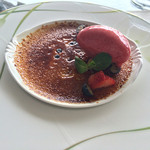 レ ロジェ エギュスキロール - アイスクリームとクレームブリュレ