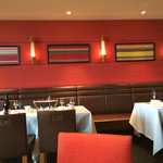 レ ロジェ エギュスキロール - 店内の様子