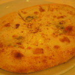KIHACHI ITALIAN - ゴルゴンゾーラと胡桃のピッツァ