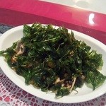 「ピータンバジル炒め（カイヨーマーガパオクロッ）」（1350円）