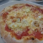 ヴォーノ・イタリア - 桜海老とキャベツのトマトソース