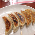 大観 - 餃子400円