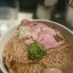 SOBA HOUSE 金色不如帰 - 4/9 2週続きの醤油そば+チャーシュー+味玉 矢張り美味い！