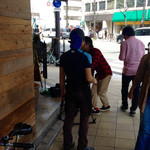 アールベイカー インスパイアード バイ コート ロザリアン - ATVが取材に来てました。放映されるかな？右端のピンクもクルーです。