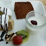 ログカフェ まいも