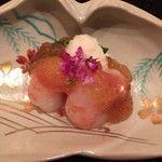 Makimura - ボタン海老とウルイの梅肉和え