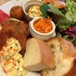 ビストロ グルトン - 