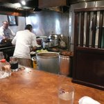 レストラン艸葉 - 厨房をとり囲む　カウンター席