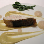 カンテサンス - スズキは焼きナスのソース