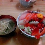 Kaisen Kappou Shokudou Kihachi - 海鮮丼
