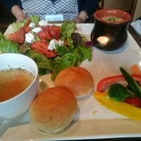 カレス - 
