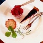 ミオンエシカルキッチン＆カフェ - ココット料理にセットのデザート 2016/04